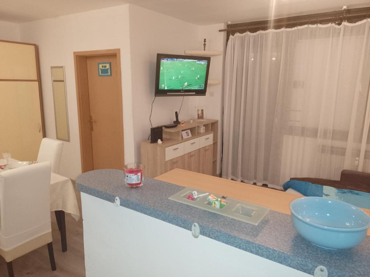 Appartement Apartman Ciblja à Velika Gorica Extérieur photo